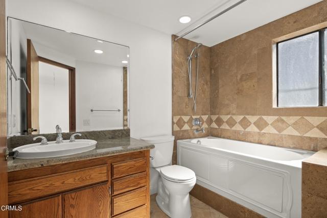 Detail Gallery Image 35 of 69 For 292 Highland Dr, Oxnard,  CA 93035 - 3 Beds | 3 Baths