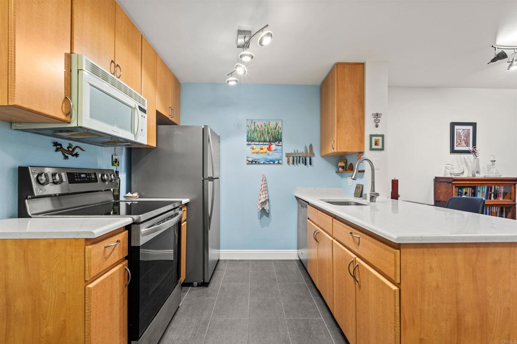 1435 India Street - photo 15