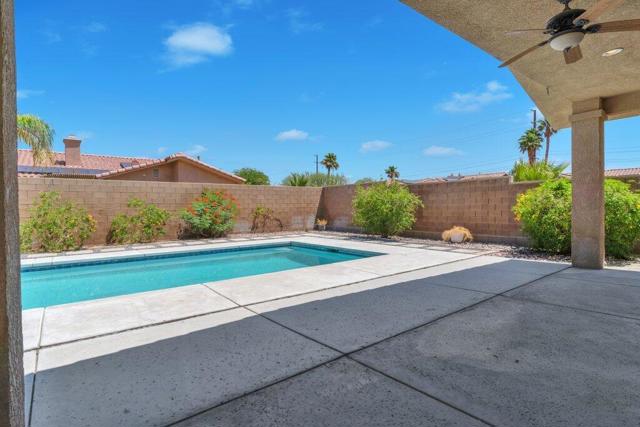 67892 Mccallum Way, Cathedral City CA: https://media.crmls.org/mediaz/fd6f2598-48f0-4bb2-9755-3e57fbdf9724.jpg