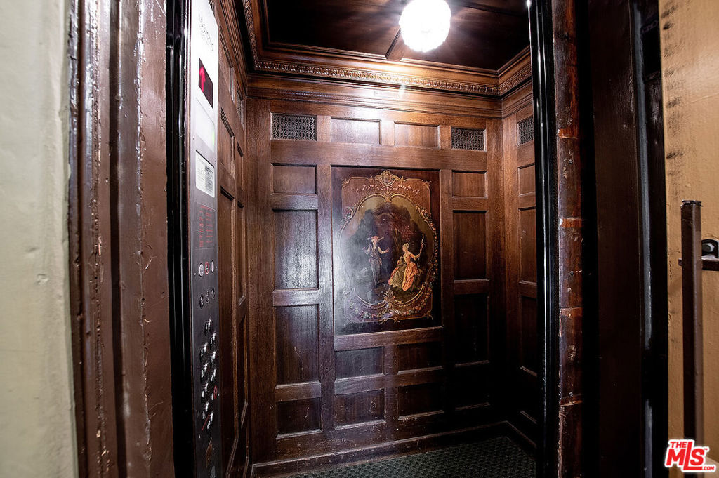 MLS #25550861 img 17