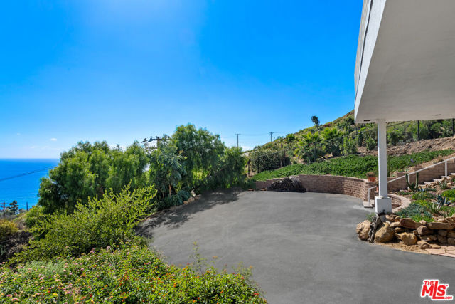 4471 Avenida De La Encinal photo 5