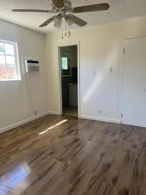 14D57A81-2F3F-47C1-A093-4BECD94465D8