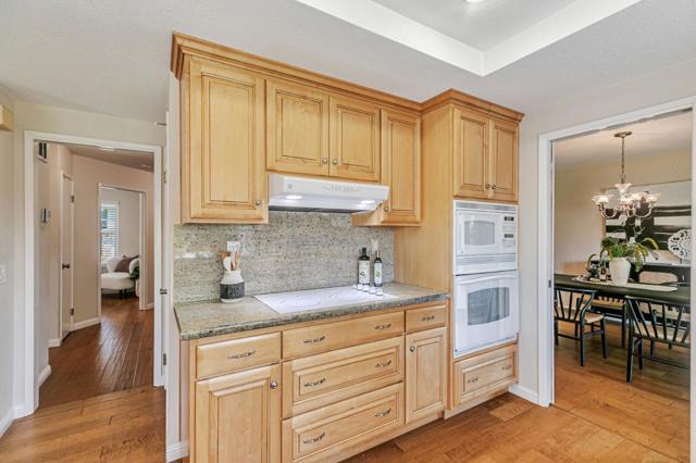 5186 Sunny Creek Drive, San Jose CA: https://media.crmls.org/mediaz/fd71e5b8-ec72-473f-ab38-5292be44616c.jpg