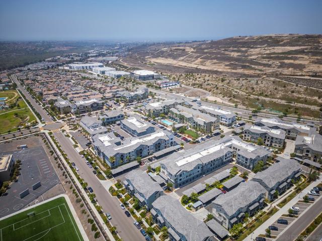 1257 Calle Datura, Chula Vista CA: https://media.crmls.org/mediaz/fd75e78e-4daf-42fd-9c6e-701f24c44026.jpg