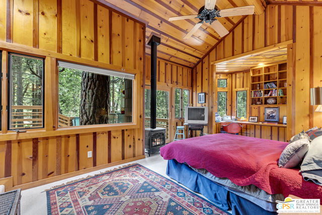 Image 42 of 70 For 25100 Indian Rock Road