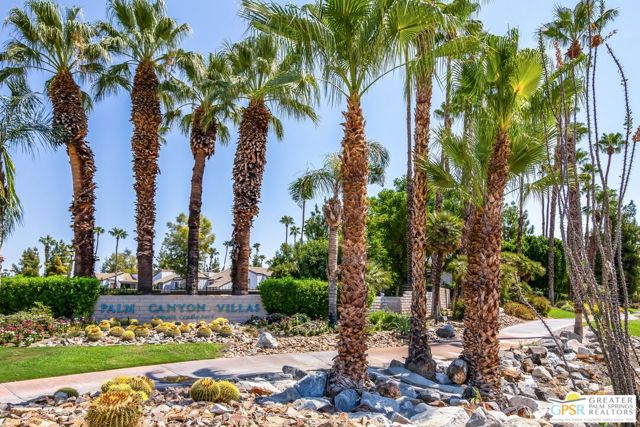 5205 E Waverly Drive, Palm Springs CA: https://media.crmls.org/mediaz/fd767aaf-1b55-4f9c-9d15-1f11e47f9ce4.jpg