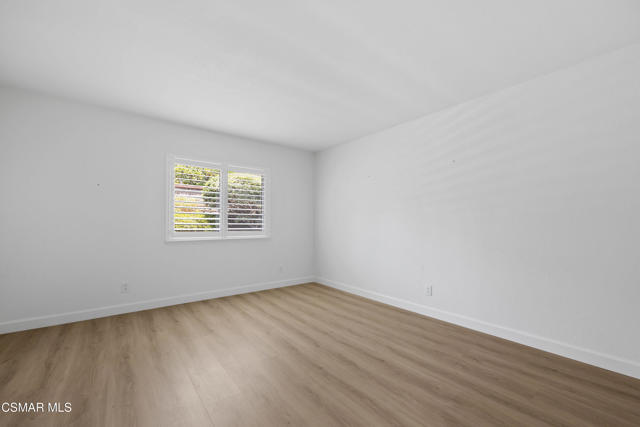 1134 Paquita Street, Camarillo CA: https://media.crmls.org/mediaz/fd7764ea-010c-402a-bd4c-09d851f9f05d.jpg