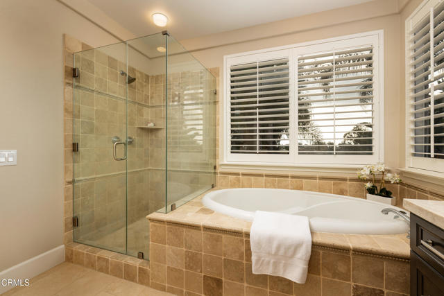 Detail Gallery Image 15 of 32 For 2767 Avenida De Autlan, Camarillo,  CA 93010 - 5 Beds | 4/1 Baths