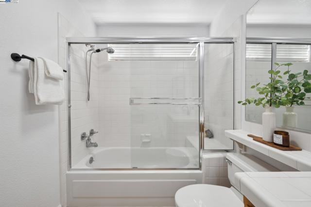 447 Donner Way, San Ramon CA: https://media.crmls.org/mediaz/fd78806e-68ba-4dfa-ae27-9f31404482e6.jpg