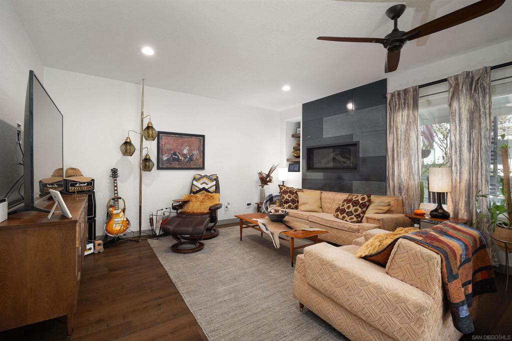 13947 Midland Rd. - photo 2