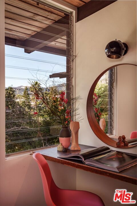 Image 44 of 53 For 1966 Lucile Avenue