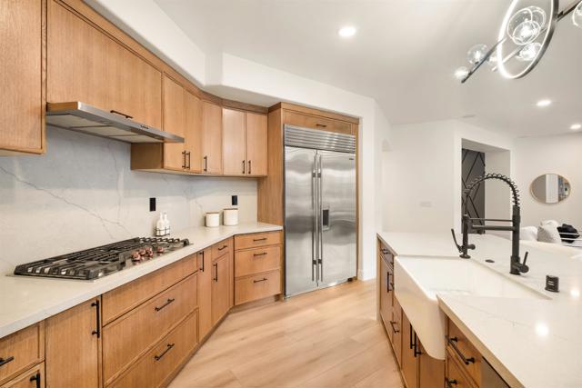 Detail Gallery Image 12 of 75 For 1652 Amante Ct, Carlsbad,  CA 92011 - 5 Beds | 3 Baths