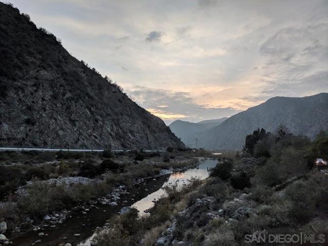 22 Silver Forest Court, Azusa CA: https://media.crmls.org/mediaz/fd7a7874-f9ab-48b1-8b67-b0aacbf80525.jpg