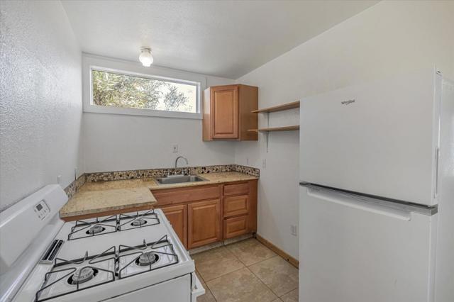 Image 30 of 77 For 2735 Soquel Avenue