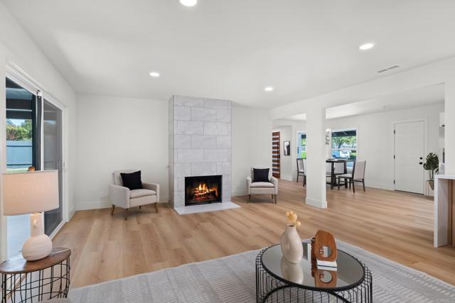 Image 13 of 32 For 7070 Glenflora Avenue