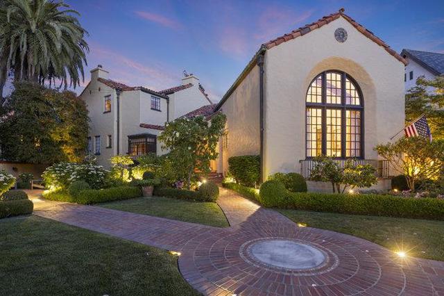 2307 Easton Drive, Burlingame CA: https://media.crmls.org/mediaz/fd7c8f92-3c33-401b-9b0e-523748e738b4.jpg