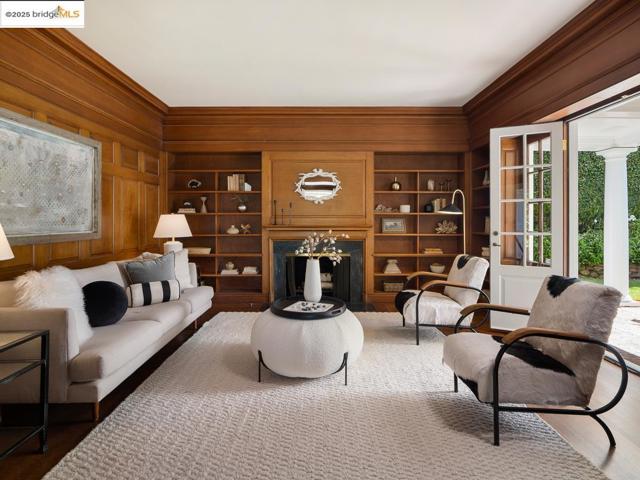120 Hazel Ln, Piedmont CA: https://media.crmls.org/mediaz/fd7d1c93-56f7-4899-ac68-afac52888565.jpg
