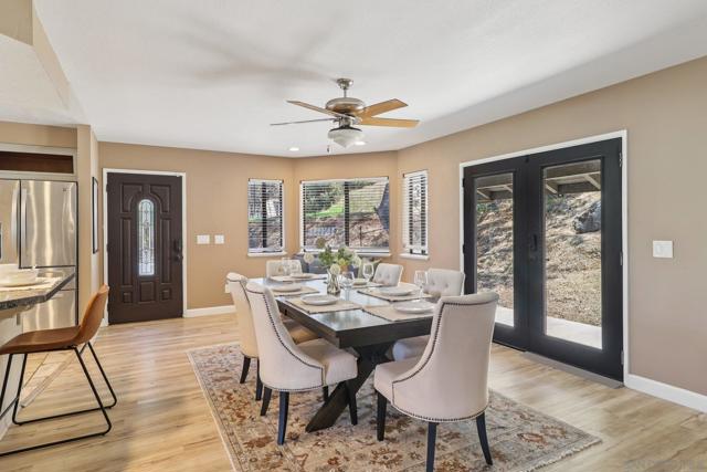 MLS #250036142SD image #14