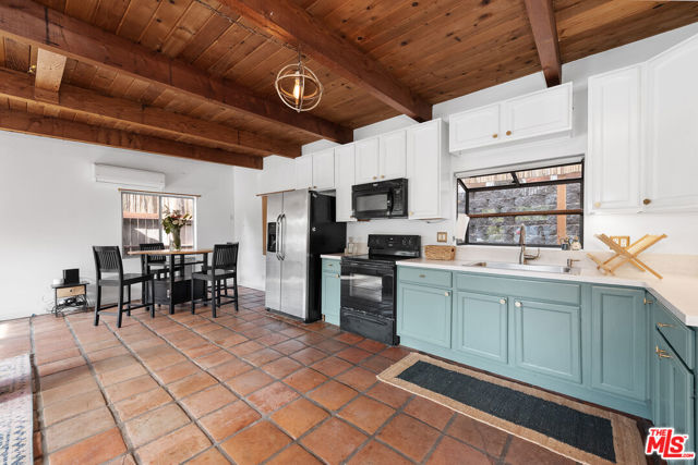 1710 Topanga Skyline, Topanga CA: https://media.crmls.org/mediaz/fd80d875-c4cc-4b8d-aada-7392a03ce21c.jpg
