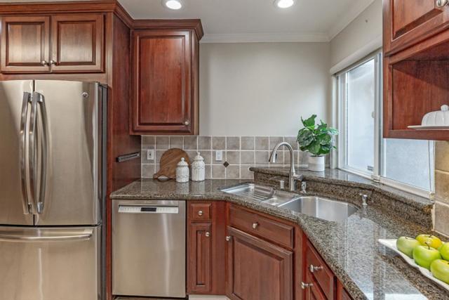 10424 Dempster Avenue, Cupertino CA: https://media.crmls.org/mediaz/fd80e8ec-0ff5-4b8b-9971-9ba0155638b9.jpg