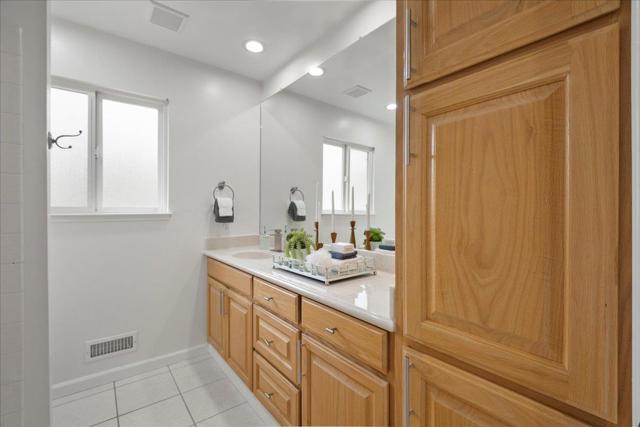 7156 Brooktree Way, San Jose CA: https://media.crmls.org/mediaz/fd822cad-9497-4f8a-b7f5-2adecdffefd3.jpg