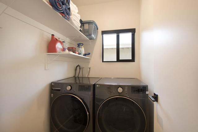 75414 Palm Shadow Drive, Indian Wells CA: https://media.crmls.org/mediaz/fd8340d7-47b6-43ed-bb4c-8e8addeb7071.jpg