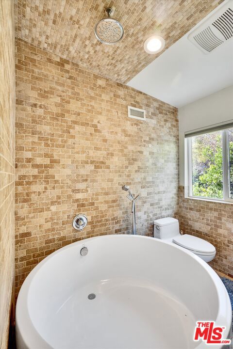 3966 Las Flores Canyon Road photo 36
