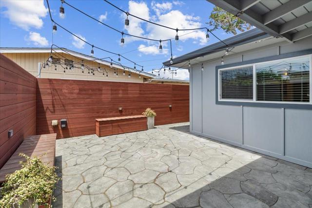 570 Casanova Avenue, Monterey CA: https://media.crmls.org/mediaz/fd84f91b-2314-43ea-b07d-5c9da1f4afaa.jpg