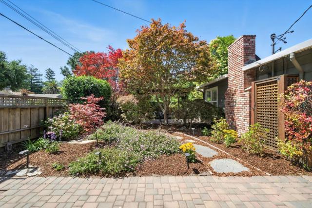 641 10th Avenue, Menlo Park CA: https://media.crmls.org/mediaz/fd854c74-7fef-4522-883b-6255d7240ff6.jpg