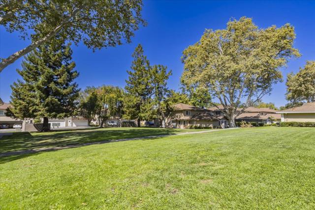825 N Capitol Avenue, San Jose CA: https://media.crmls.org/mediaz/fd855b3d-bdb5-49ae-9cb0-5e1fa0087008.jpg