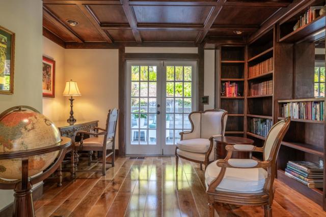 6 Huckleberry Court, Monterey CA: https://media.crmls.org/mediaz/fd860969-9223-4997-b162-409cfcf52361.jpg