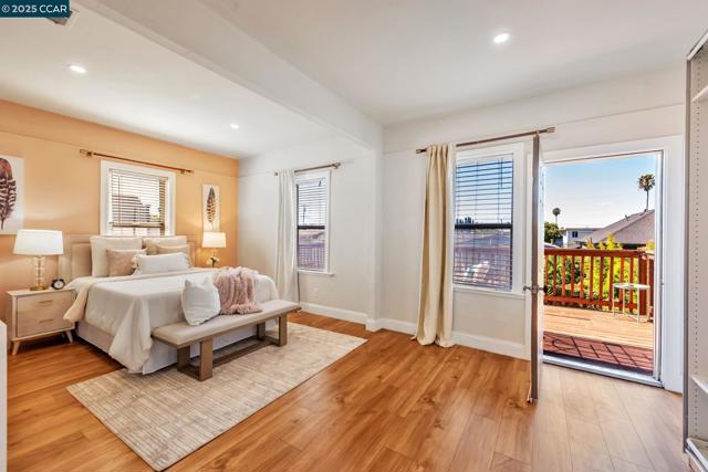 941 45Th St, Oakland CA: https://media.crmls.org/mediaz/fd8741bd-fe0b-47be-bc43-1a46ea3696f0.jpg