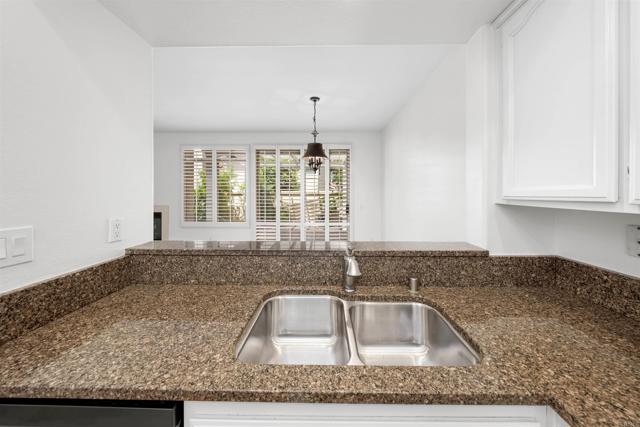 Image 3 of 35 For 10972 Creekbridge Place