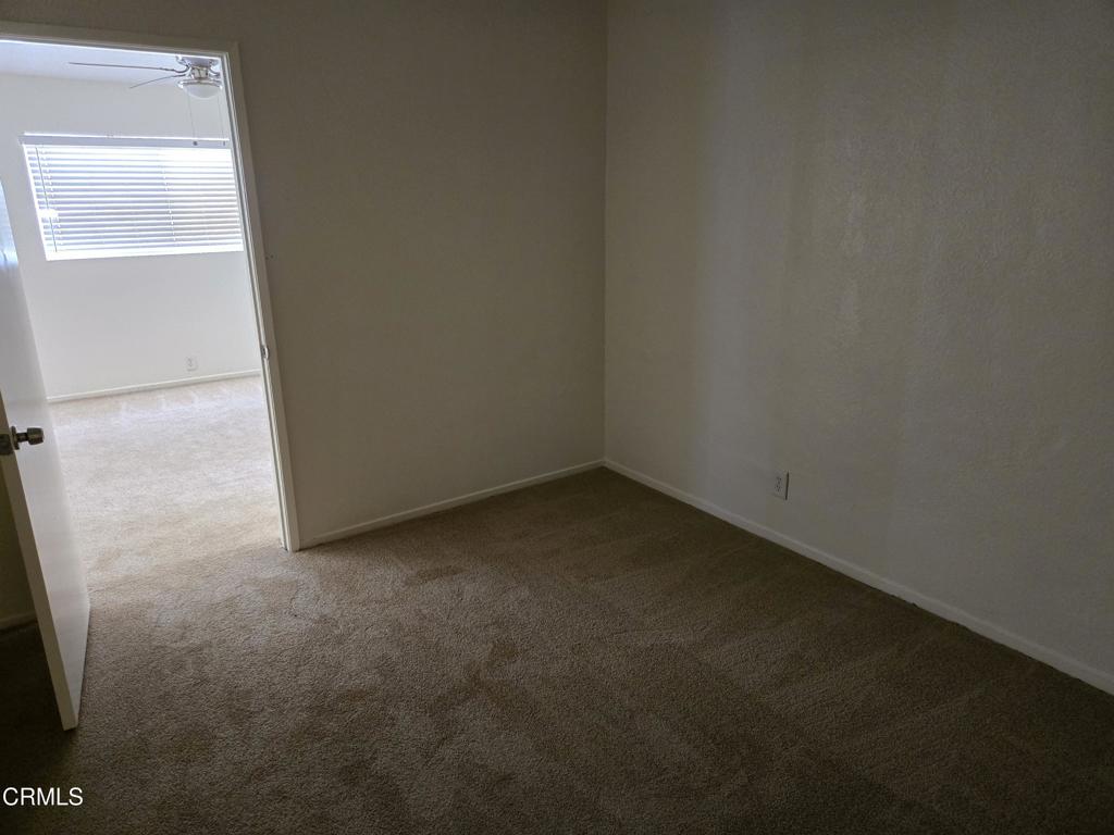 MLS #V1-33699 image #8