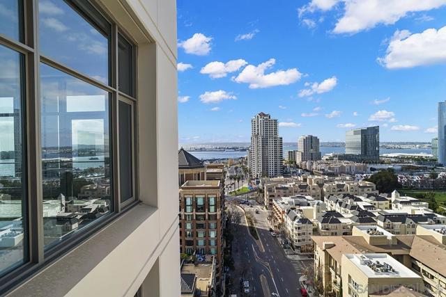 550 Front Street, San Diego, California 92101, 2 Bedrooms Bedrooms, ,2 BathroomsBathrooms,Condominium,For Sale,Front Street,250018930SD