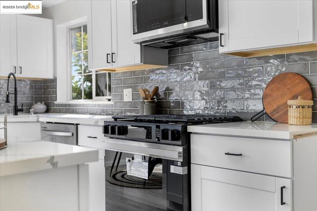 33526 4th ST, Union City CA: https://media.crmls.org/mediaz/fd8b5da5-2187-4a6e-a38e-cdbd8ac2d348.jpg