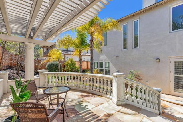 2645 Muirfield Way, Gilroy CA: https://media.crmls.org/mediaz/fd8b7dfb-c358-449e-a0a1-cc9711f02ea2.jpg