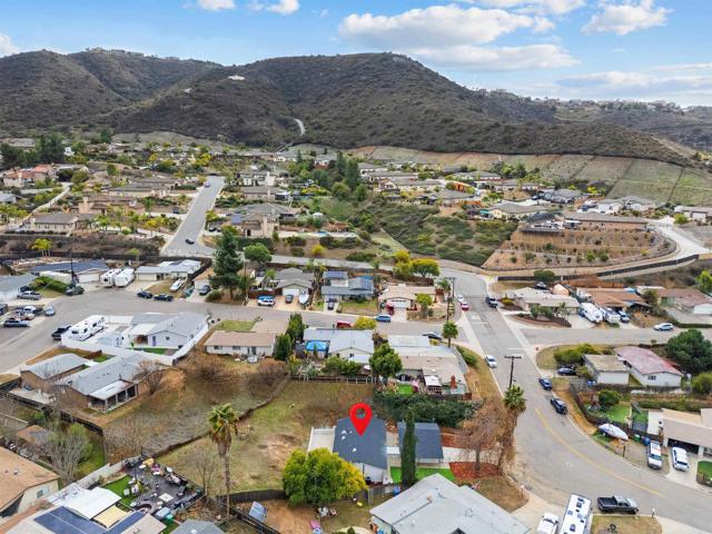 Image 36 of 37 For 9065 Heatherdale St