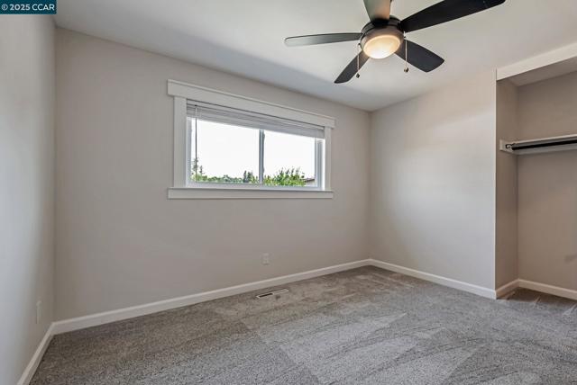 5891 Caulfield Dr, Clayton CA: https://media.crmls.org/mediaz/fd8c25a3-bbdd-4f40-a846-45a160add1f0.jpg