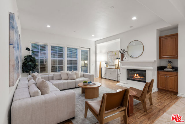 1772 Tamarack Street, Westlake Village CA: https://media.crmls.org/mediaz/fd8d468e-de96-4aa6-a16f-46ac9b4b17ff.jpg
