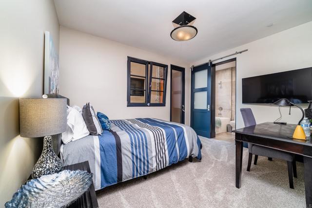 Image 18 of 43 For 907 S Tremont Street