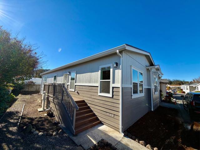 225 Mt Hermon Road, Scotts Valley CA: https://media.crmls.org/mediaz/fd8f088b-96fb-486e-a2c4-f1cb9b6a5b46.jpg