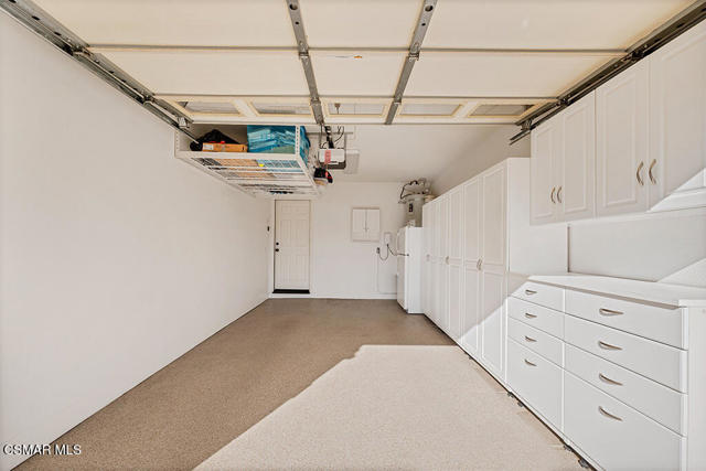 31328 Village 31, Camarillo CA: https://media.crmls.org/mediaz/fd909d7c-9c58-4e22-9b1c-d2edc8ef2985.jpg