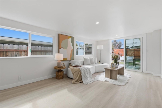 27707 La Porte Ave, Hayward CA: https://media.crmls.org/mediaz/fd913627-9ca4-4b13-a44c-4fecbcd0620c.jpg