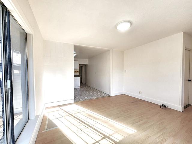 2645 23rd Avenue, Oakland CA: https://media.crmls.org/mediaz/fd91dbdc-f9f6-427f-9fef-b541149e5629.jpg