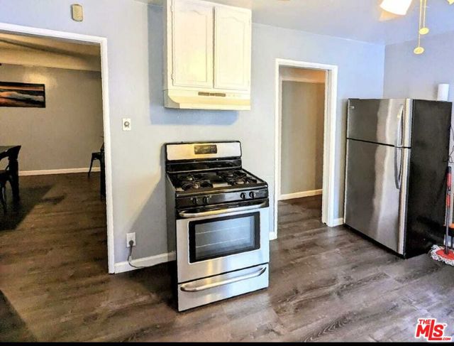 606 N Alta Vista Boulevard, Los Angeles CA: https://media.crmls.org/mediaz/fd91ff60-806d-4bc2-b369-95b7bc930c06.jpg