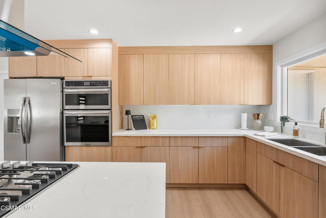 3167 Waco Avenue, Simi Valley CA: https://media.crmls.org/mediaz/fd9275c0-6add-4e67-8dc0-2d79fe5bfafd.jpg