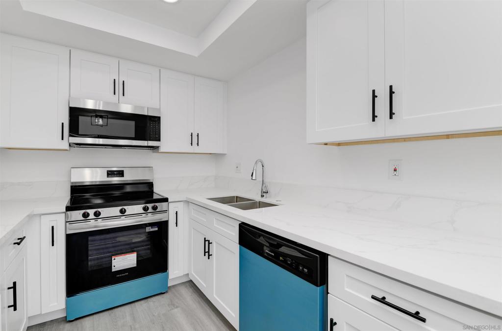 4161 Tiberon Drive - photo 9