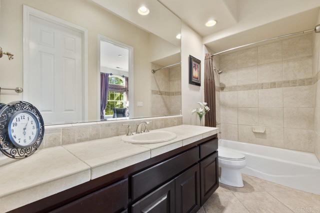 Detail Gallery Image 51 of 73 For 29309 Integrity Ct, Vista,  CA 92084 - 4 Beds | 4/1 Baths