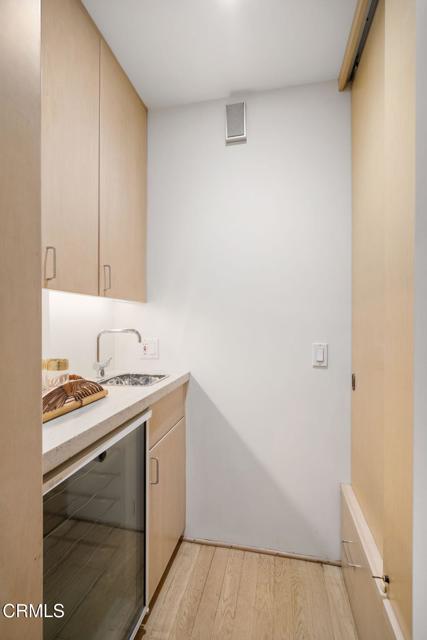 635 Rockwood Road, Pasadena CA: https://media.crmls.org/mediaz/fd94b2cd-4841-45d4-9e3a-69c809e176a9.jpg